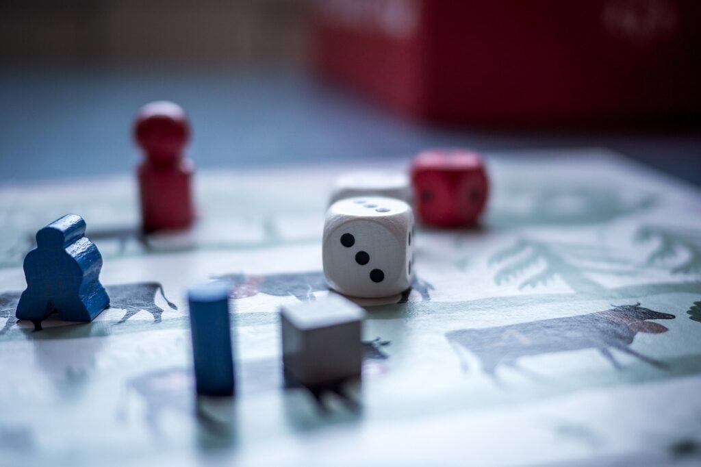 dice, game, pawn-1264058.jpg